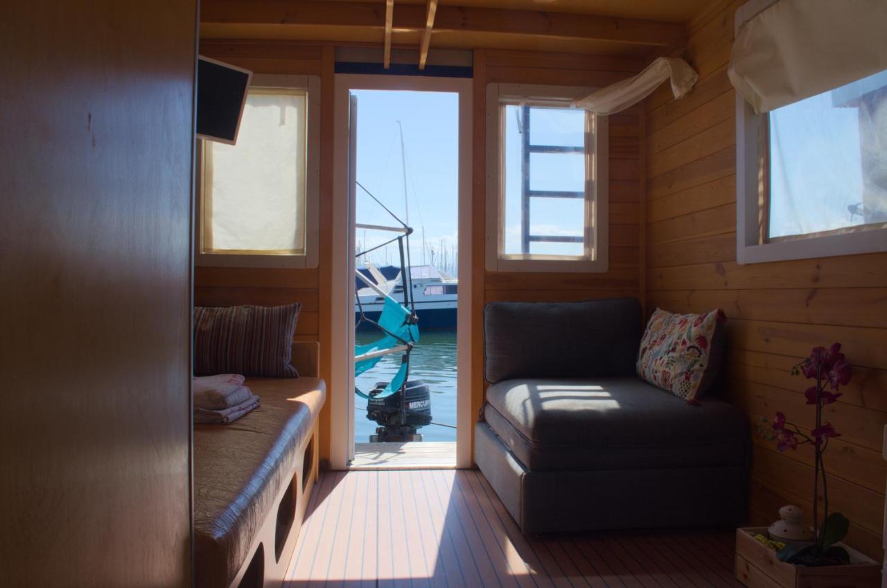 Houseboat Cagliari Hotel Luaran gambar